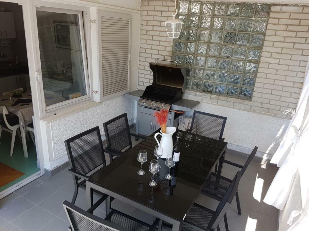 Banjol Calm House Operaヴィラ エクステリア 写真